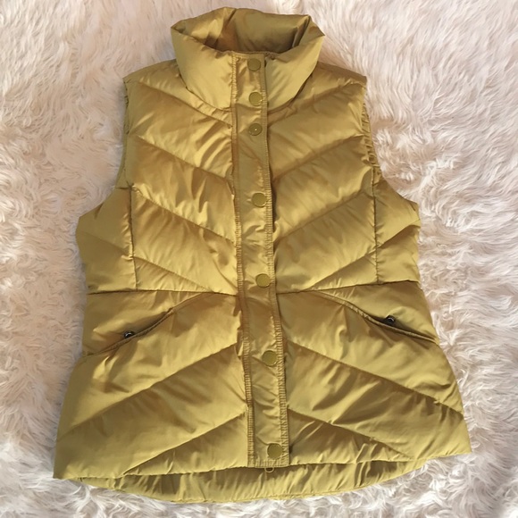 J. Crew Jackets & Blazers - J.Crew Sherpa fleece lined down puffer vest. M